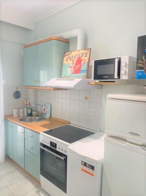 Daire Ag.sofias Minkk, 2b/room+balcony