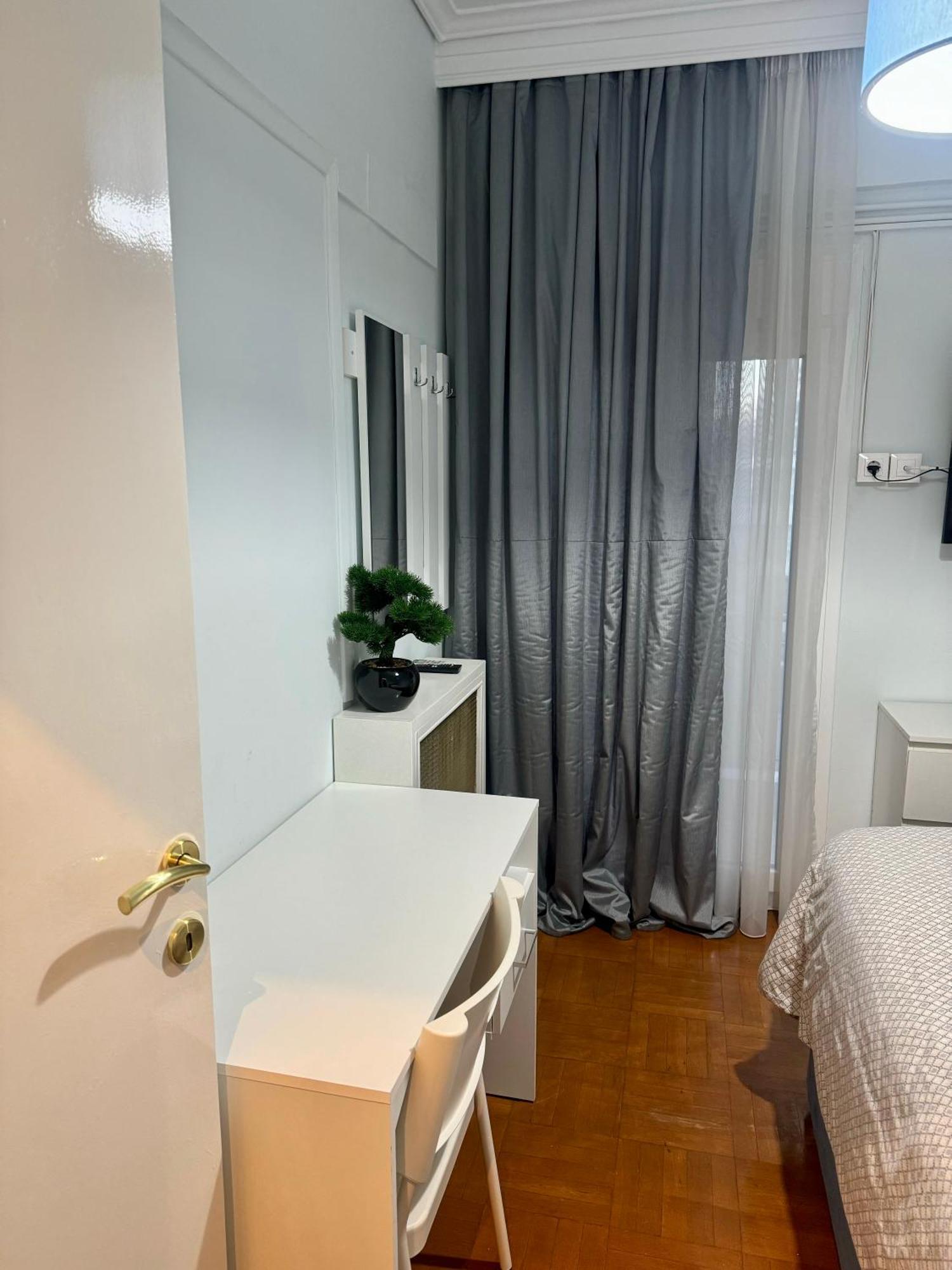 Ag.sofias Minkk, 2b/room+balcony Daire Selanik